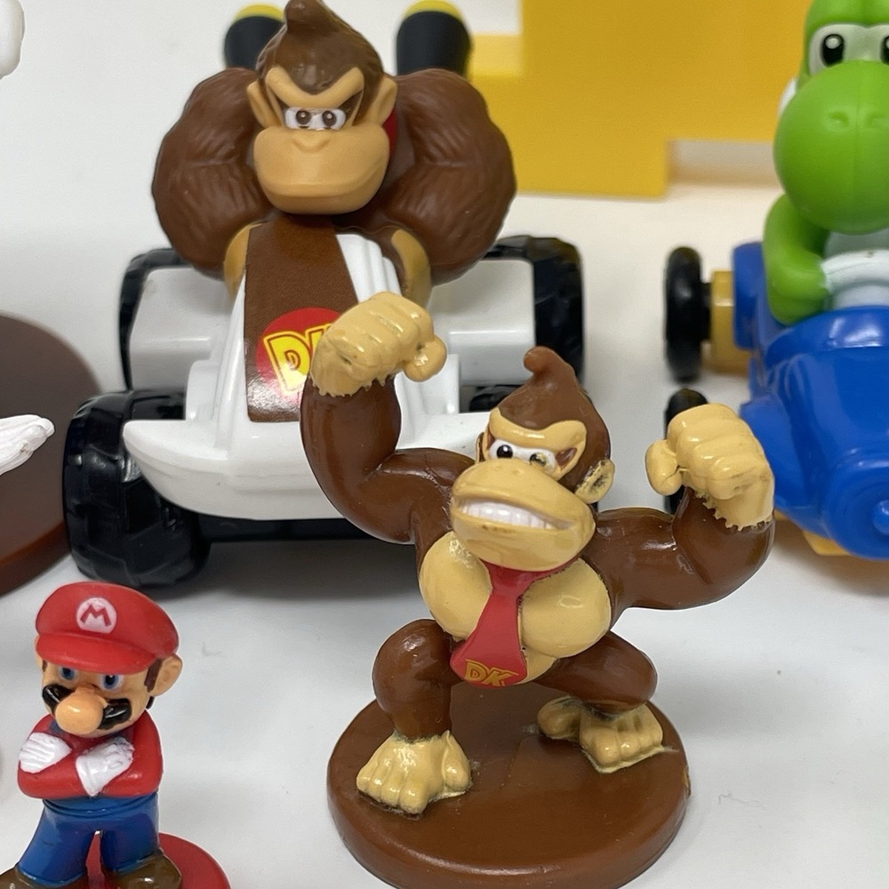 Hot Wheels McDonalds Mario Kart Donkey Kong Racers Figure Lot 12 Bowzer Badwagon - Picture 7 of 8